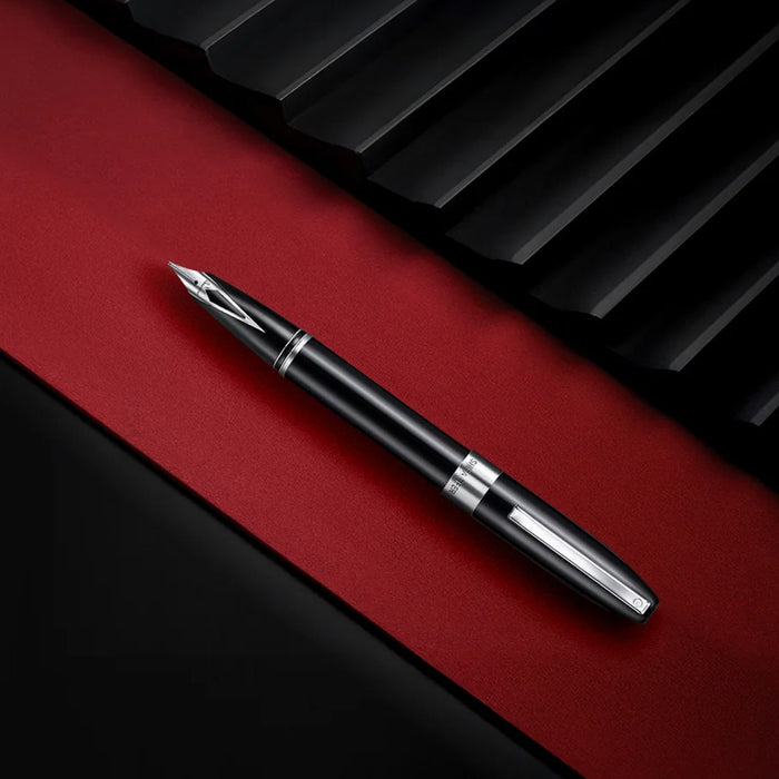 Sheaffer Legacy Fountain Pen Black with Chrome Trim and Leather Case Medium