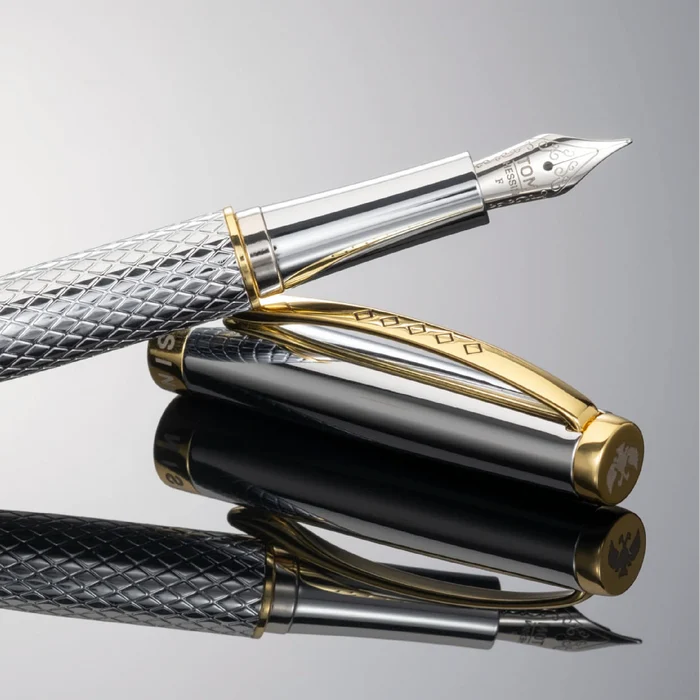 Tom Hessin Magnetic Series Ritz Fountain Pen